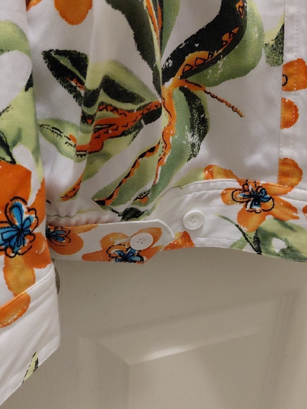 Alfred Dunner White Shirt Jacket with Orange & Blue Floral Print - Picture 4 of 5